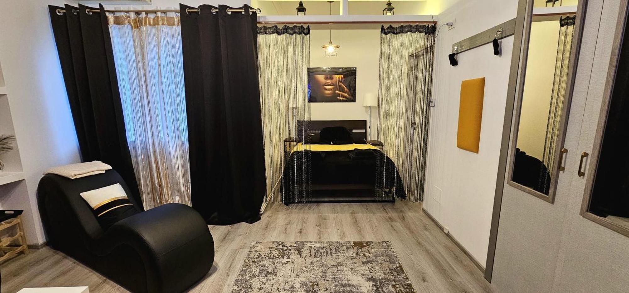Tantra Studio 1 Conta Universitate Бухарест Экстерьер фото